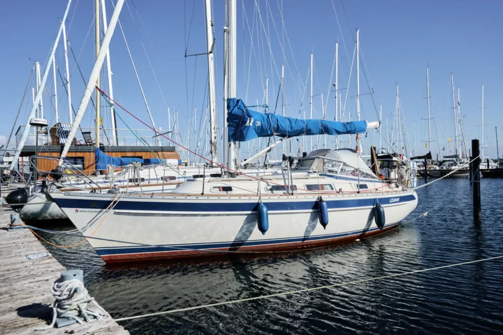 Chartership hallberg rassy 31 – lisann (25)