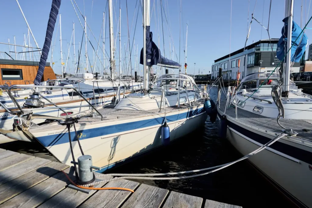 Hallberg-Rassy 34 - AnaSira - CharterShip
